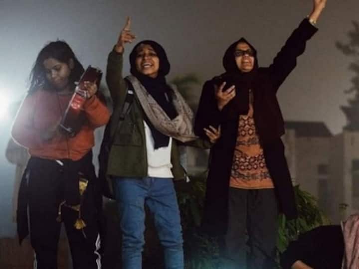 I’m a Muslim woman protesting CAA, those that support my cause value India’s Constitution, writes Jamia’s Ladeeda Sakhaloon