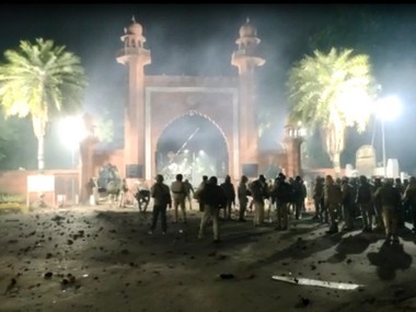CAA stir: RAF files complaint against 1,000 Aligarh Muslim University students for rioting, damaging public property CAA stir: RAF files complaint against 1,000 Aligarh Muslim University students for rioting, damaging public property