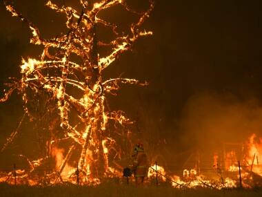 Australia fires: Govt announces compensation of up to $6,000 for volunteer firefighters in New South Wales, may receive additional paid leave