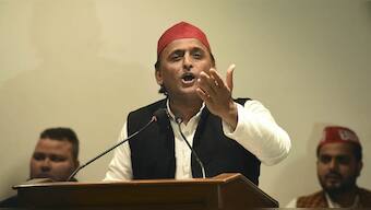 Lakhimpur Kheri violence: Akhilesh foresees regime change as BJP leader skips farmers' kin in visit to site