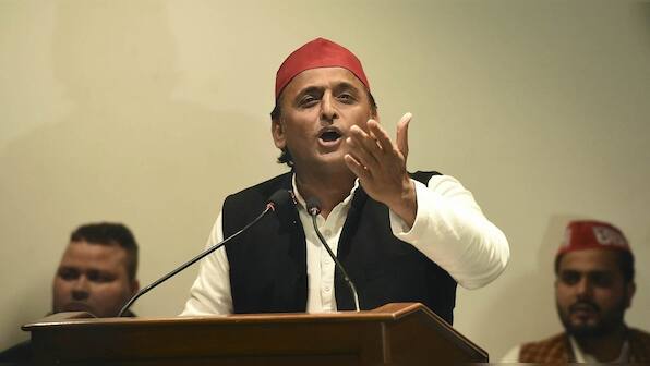 Lakhimpur Kheri violence: Akhilesh foresees regime change as BJP leader skips farmers' kin in visit to site