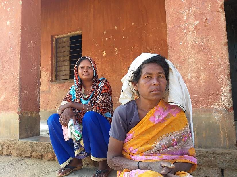 Complete breakdown of welfare schemes like PDS, MNREGA in Jharkhand's Latehar district: Villagers blame loopholes, lackadaisical officials Complete breakdown of welfare schemes like PDS, MNREGA in Jharkhand's Latehar district: Villagers blame loopholes, lackadaisical officials