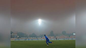 Big Bash League: Match called off due to 'dangerous and unreasonable playing conditions' caused by bushfire smoke in Canberra
