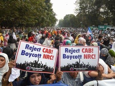 Protests over Citizenship Act reach West Bengal; agitators demanding revocation of law vandalise railway stations, block roads