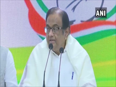 P Chidambaram attacks Centre over 'floundering state of economy', detentions in Kashmir; claims 'govt is incapable of pulling country out of crisis' P Chidambaram attacks Centre over 'floundering state of economy', detentions in Kashmir; claims 'govt is incapable of pulling country out of crisis'