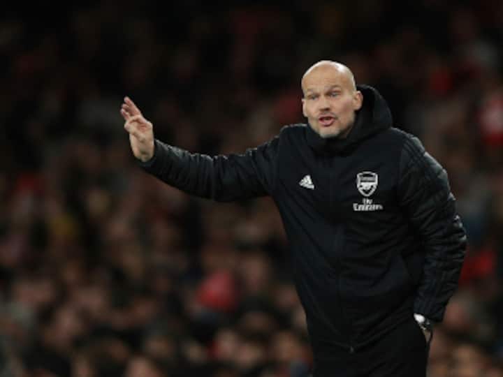 Premier League: Freddie Ljungberg slams Mesut Ozil's show of dissent in Arsenal's defeat to Manchester City Premier League: Freddie Ljungberg slams Mesut Ozil's show of dissent in Arsenal's defeat to Manchester City