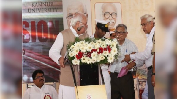 Students protest Kerala Governor’s pro-CAA remarks at history event; peaceful protesters 'roughed up by police', claims Indian History Congress' secy