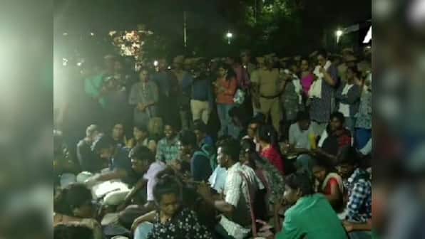 CAA protests: Madras University students continue agitation as Tamil Nadu Police enters varsity's Marina campus