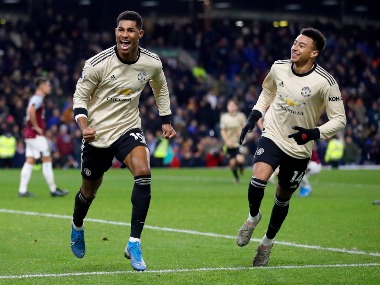 Premier League: Manchester United move up to fifth place with victory at Burnley; Carlo Ancelotti's Everton win again Premier League: Manchester United move up to fifth place with victory at Burnley; Carlo Ancelotti's Everton win again