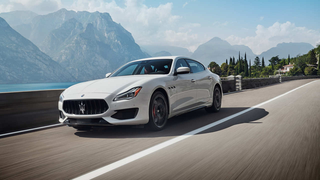 Maserati Levante, Ghibli and Quattroporte launched with V6 petrol engines in India, priced starting Rs 1.41 crore Maserati Levante, Ghibli and Quattroporte launched with V6 petrol engines in India, priced starting Rs 1.41 crore
