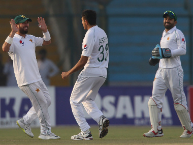 Pakistan vs Sri Lanka: Visitors lose early wickets after restricting Azhar Ali and Co to modest 191 on opening day of Karachi Test Pakistan vs Sri Lanka: Visitors lose early wickets after restricting Azhar Ali and Co to modest 191 on opening day of Karachi Test