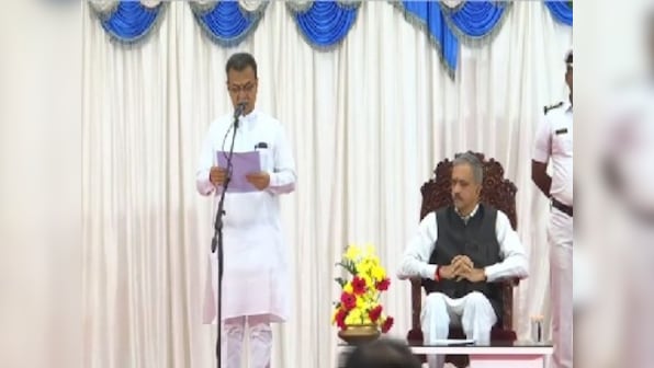 13 of 15 MLAs elected in recent Karnataka Assembly bypolls take oath; cabinet expansion likely next month, says BS Yediyurappa