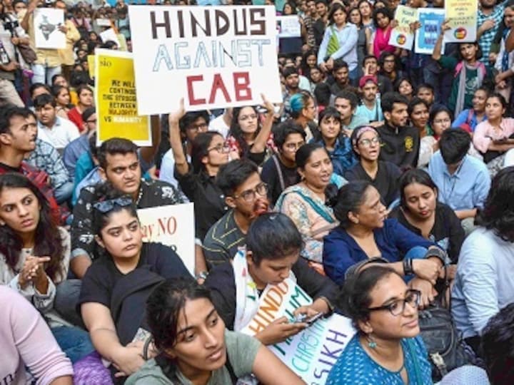 At anti-CAA stir in Chicago, Indian-Americans and students say citizenship law a step towards 'rupturing India's social fabric'