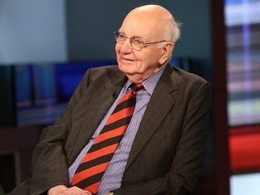 Paul A Volcker, Federal Reserve chairman who waged war on inflation and helped shape US economy for decades, dead at 92