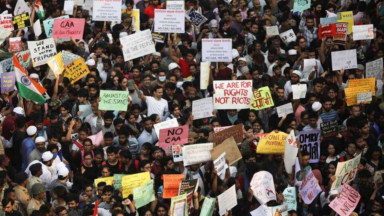 Internet shutdown: Airtel, Vodafone continue to clampdown mobile services in parts of the country Internet shutdown: Airtel, Vodafone continue to clampdown mobile services in parts of the country