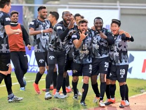 I-League 2019-20: Punjab FC hand winless Indian Arrows third loss; Fran Gonzalez strikes twice as Mohun Bagan down Gokulam Kerala I-League 2019-20: Punjab FC hand winless Indian Arrows third loss; Fran Gonzalez strikes twice as Mohun Bagan down Gokulam Kerala