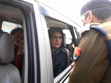 CAA protests: UP Police stops Rahul and Priyanka Gandhi from entering Meerut to meet kin of deceased agitators CAA protests: UP Police stops Rahul and Priyanka Gandhi from entering Meerut to meet kin of deceased agitators