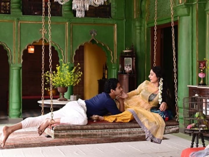 Ishaan Khatter reveals first look of Mira Nair's BBC series A Suitable Boy, shares a leisurely moment with Tabu