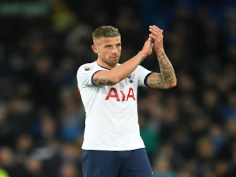 Premier League: Tottenham Hotspur's Belgian defender Toby Alderweireld signs fresh contract with club until 2023 Premier League: Tottenham Hotspur's Belgian defender Toby Alderweireld signs fresh contract with club until 2023