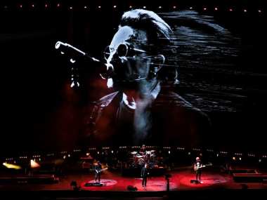 U2 brings message of equality and non-violence to Mumbai during final Joshua Tree tour performance U2 brings message of equality and non-violence to Mumbai during final Joshua Tree tour performance