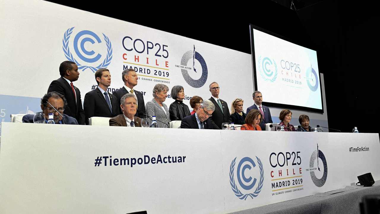 Heads of State and government pose at the inaugural session of the UN COP25 Climate Summit in Ifema on 2 December in Madrid, Spain. Image: Getty
