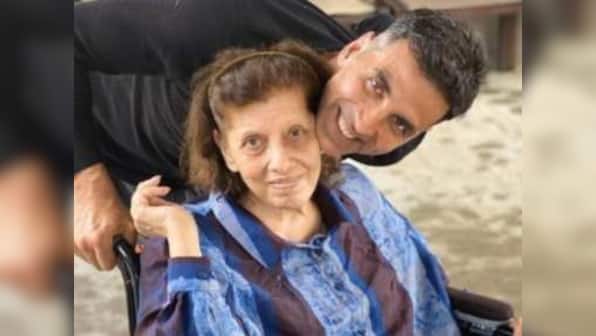 Veteran actress Dimple Kapadia's mother Betty passes away at 80 due to respiratory problems