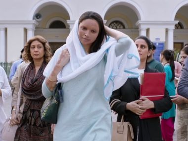 Watch: Chhapaak trailer shows Deepika Padukone struggling for justice as an acid attack victim Watch: Chhapaak trailer shows Deepika Padukone struggling for justice as an acid attack victim