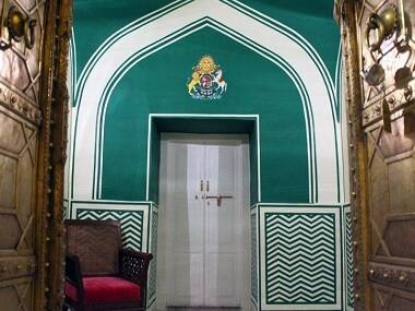 City Palace's Gudliya Suite, previously reserved for Jaipur's royal guests, is now a regal, vintage offering on Airbnb