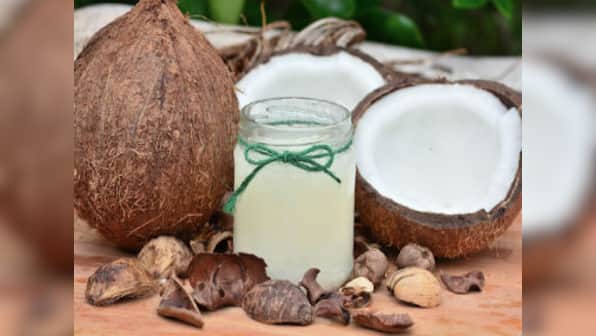 5 science-backed home remedies for persistent hair fall