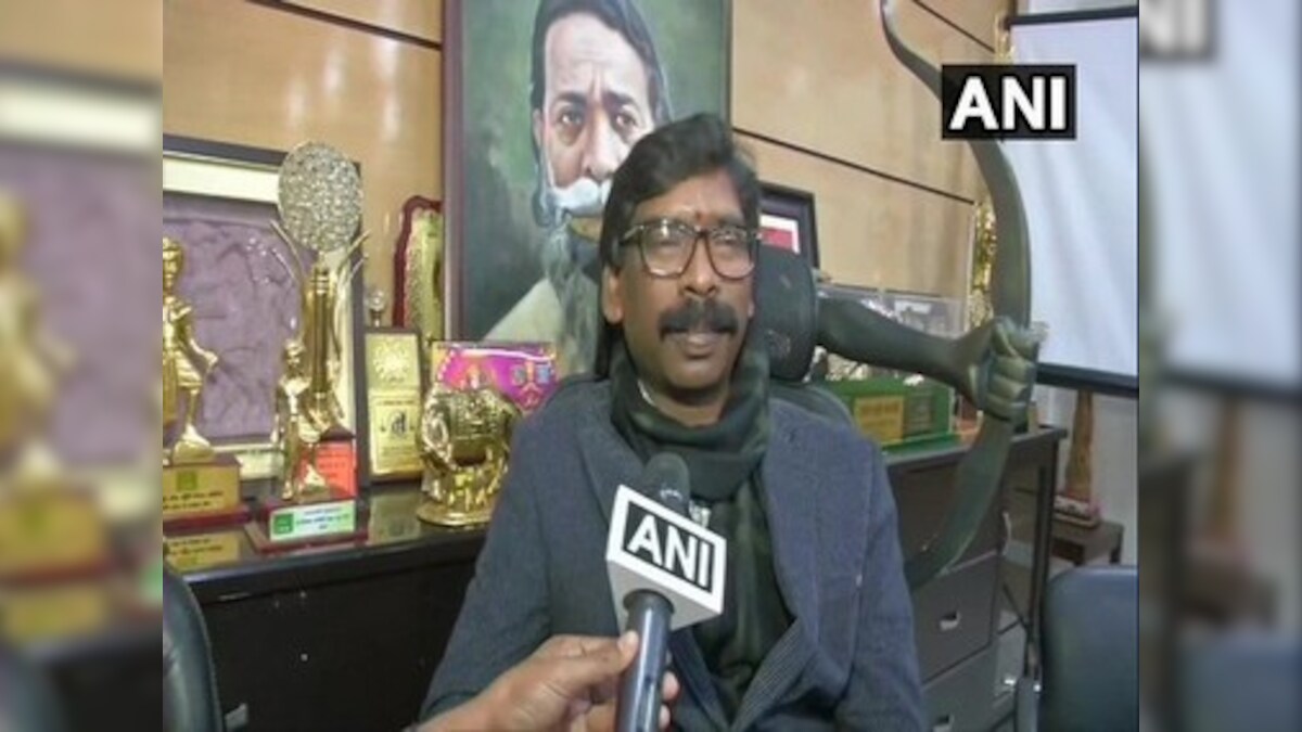 Hours after Hemant Soren's swearing-in as Jharkhand CM, govt decides to withdraw all cases filed during Pathalgadi movement