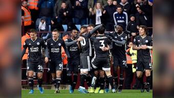 Premier League: Leicester City's eight-match winning streak keeps them on the heels of table toppers Liverpool