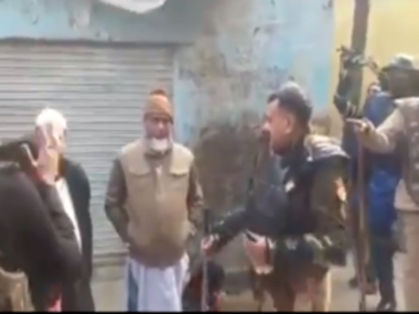 UP top cop defends SP telling anti-CAA protesters 'go to Pakistan', says choice of words would have been better had things been normal UP top cop defends SP telling anti-CAA protesters 'go to Pakistan', says choice of words would have been better had things been normal