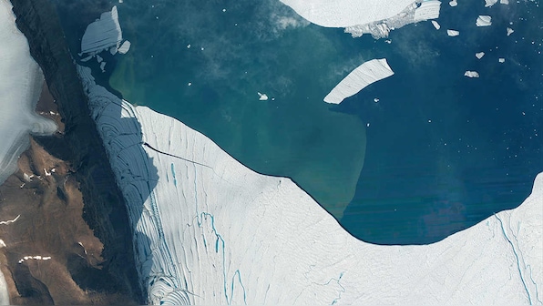 Greenland glacier melting crosses 'tipping point', won't recover if global warming ended today: Study