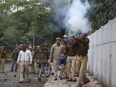 CAA protests: Police crackdown natural response to rioting, but in era of misinformation and fake news, whoever sets narrative wins CAA protests: Police crackdown natural response to rioting, but in era of misinformation and fake news, whoever sets narrative wins