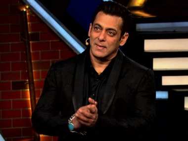 Bigg Boss 13 Day 85 highlights: Salman Khan completes ten years as host of reality show, housemates pay tribute Bigg Boss 13 Day 85 highlights: Salman Khan completes ten years as host of reality show, housemates pay tribute
