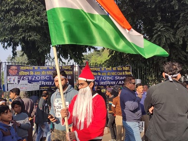 'Merry Christmas everyone apart from Delhi Police': Jamia students celebrate festival as anti-CAA protests at varsity enter 13th day 'Merry Christmas everyone apart from Delhi Police': Jamia students celebrate festival as anti-CAA protests at varsity enter 13th day