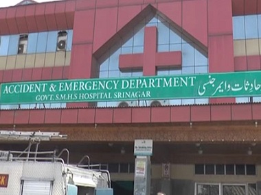 Due to internet ban, 'Save Heart Kashmir' WhatsApp initiative remains defunct with over 1,000 doctors disconnected Due to internet ban, 'Save Heart Kashmir' WhatsApp initiative remains defunct with over 1,000 doctors disconnected