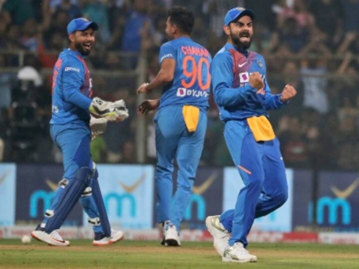 India vs West Indies: 'Great intensity, deep desire to win,' Twitter reacts as hosts' dominant display sees them clinch T20I series India vs West Indies: 'Great intensity, deep desire to win,' Twitter reacts as hosts' dominant display sees them clinch T20I series