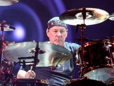 Neil Peart, pyrotechnical drummer and high-concept lyricist for Canadian progressive rock trio Rush, passes away at 67 Neil Peart, pyrotechnical drummer and high-concept lyricist for Canadian progressive rock trio Rush, passes away at 67