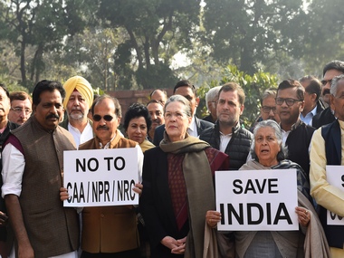 Congress leaders attend Budget Session of Parliament wearing black armbands to express solidarity with anti-CAA, NRC protesters Congress leaders attend Budget Session of Parliament wearing black armbands to express solidarity with anti-CAA, NRC protesters