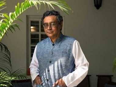 Amid Faiz row, BJP's Swapan Dasgupta asks for 'subtitles' for Urdu poetry, gets dunked on by Twitterati
