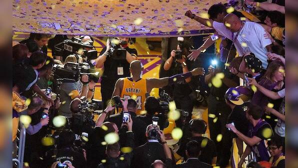 Kobe Bryant, Los Angeles Lakers and NBA legend, dies at 41 in a helicopter crash; fans, teams pay tribute
