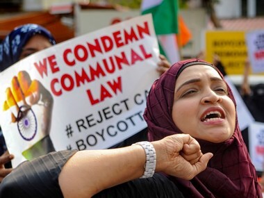 Police lathi-charges anti-CAA protesters in Uttar Pradesh’s Etawah; people defied prohibitory orders to hold stir and pelted stones, claim cops