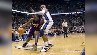 Kobe Bryant and daughter Gianna killed in helicopter crash; Tiger Woods, Adam Silver and more pay tribute