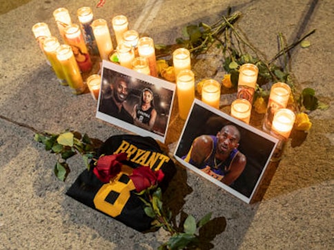 Kobe Bryant dies at 41: A look back at Black Mamba's brilliant and complicated legacy Kobe Bryant dies at 41: A look back at Black Mamba's brilliant and complicated legacy