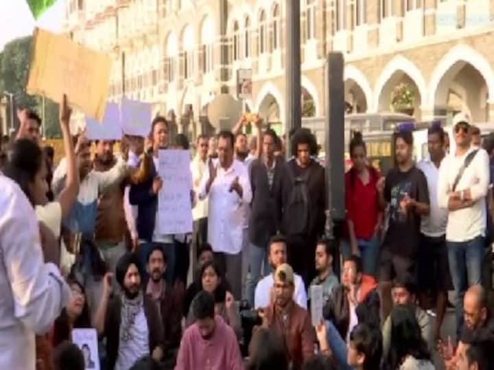 Mumbai Police steps up vigil at Gateway of India fearing fresh round of protests against violence in Delhi