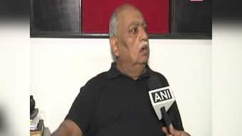 Urdu poet Munawwar Rana reacts to row over Faiz Ahmed Faiz's 'Hum Dekhenge', says politicos turn everything into communal issue these days