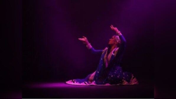 Noted artiste Manjari Chaturvedi's recital in Lucknow allegedly suspended due to a qawwali performance