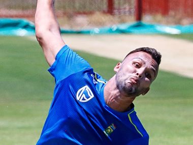 South Africa vs England: Seamer Dane Paterson could make debut in third Test as hosts mull options for playing XI South Africa vs England: Seamer Dane Paterson could make debut in third Test as hosts mull options for playing XI