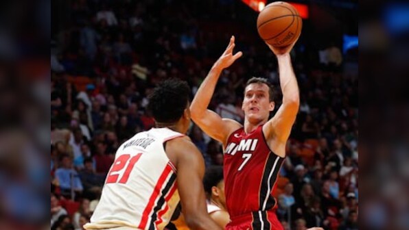 NBA: Goran Dragic scores 29 points as Heat ease to victory over Trail Blazers; Clippers edge past Knicks